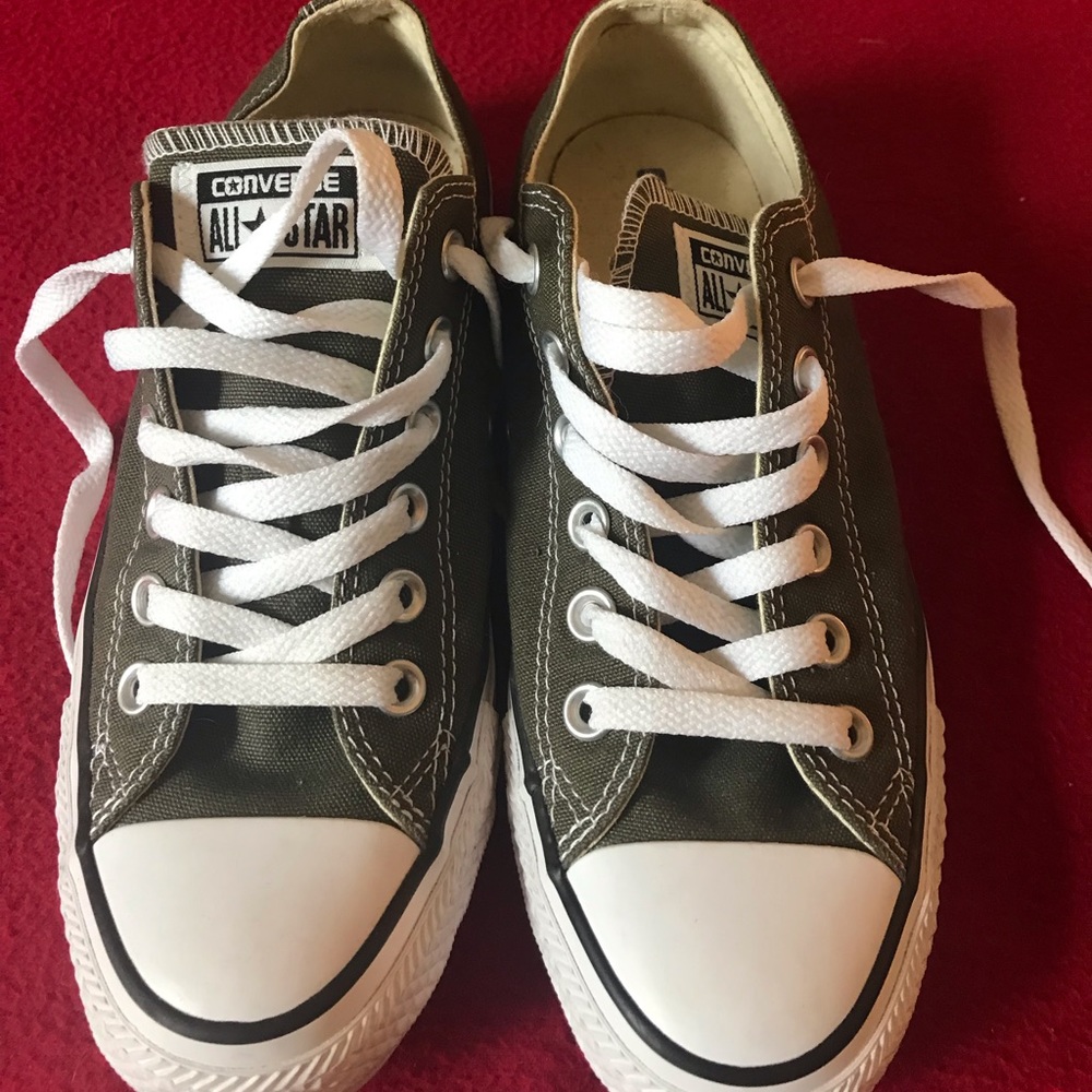 Olive green converse